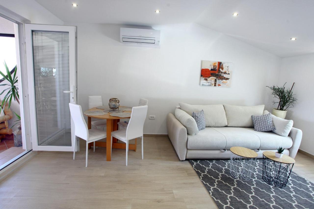 Not For Rent Appartement Portorož Buitenkant foto